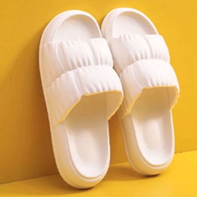 Eva White - Cloud Slippers V2