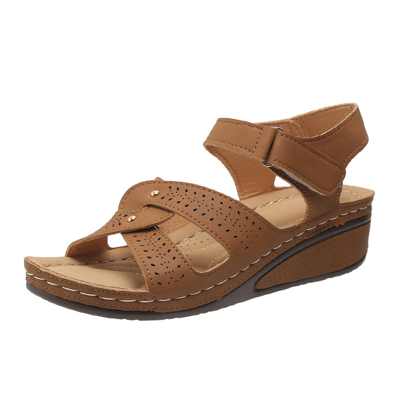 Luna Casual Wedge Sandals